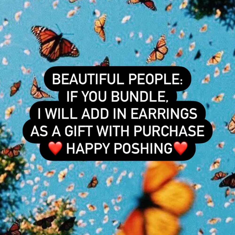 FREE GIFT WITH PURCHASE❤️